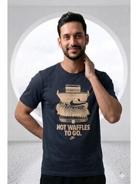Nike Hot Waffles To Go T-Shirt XL